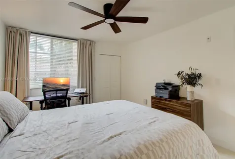 4824 N State Road 7 Coconut Creek FL 33073