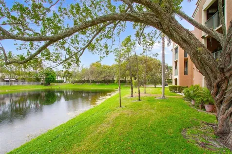 4824 N State Road 7 Coconut Creek FL 33073