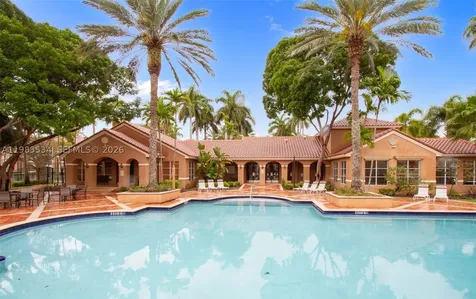 4824 N State Road 7 Coconut Creek FL 33073