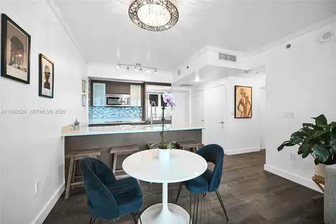 55 SE 6th Street Miami FL 33131