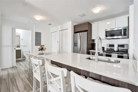 481 NE 29th Street Miami FL 33137