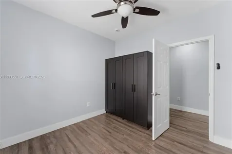 2381 NE 4th Street Homestead FL 33033