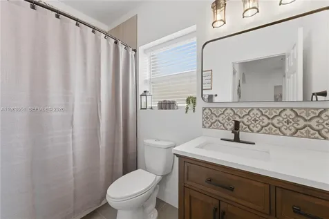 2381 NE 4th Street Homestead FL 33033