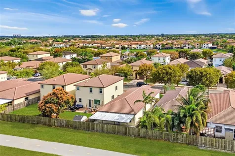 2381 NE 4th Street Homestead FL 33033