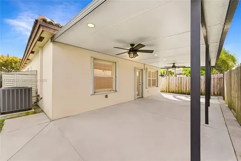 2381 NE 4th Street Homestead FL 33033