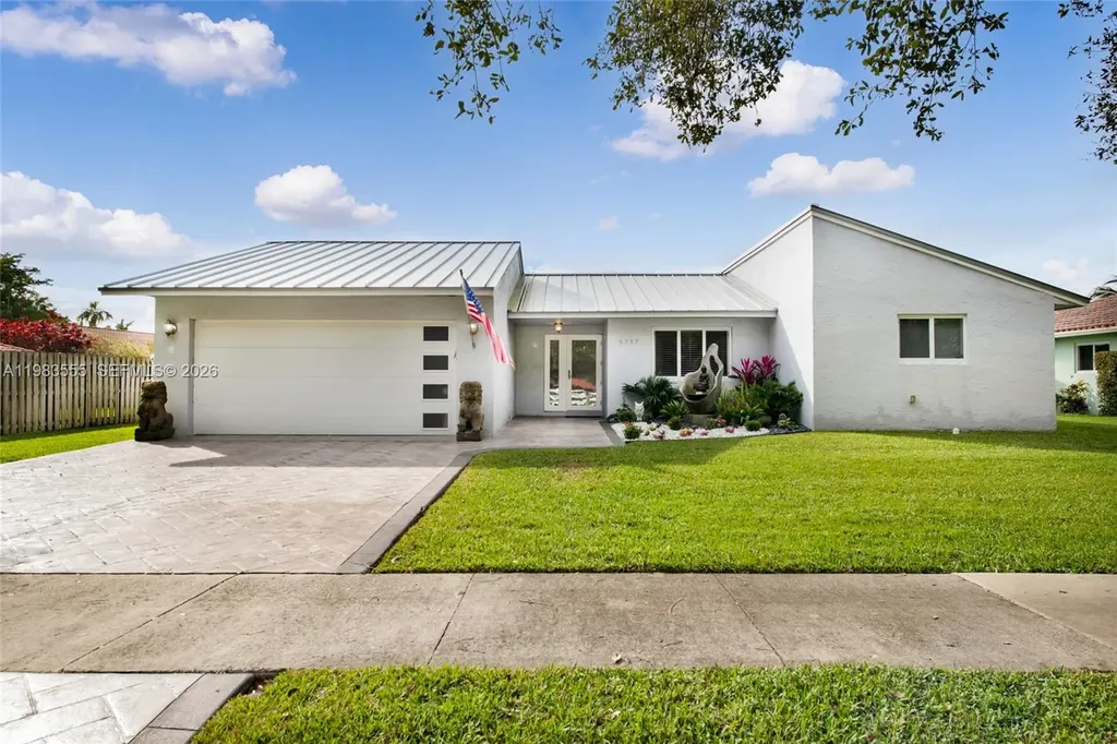 5757 SW 113th Avenue Cooper City FL 33330