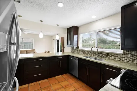 5757 SW 113th Avenue Cooper City FL 33330
