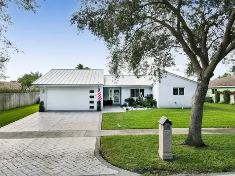 5757 SW 113th Avenue Cooper City FL 33330