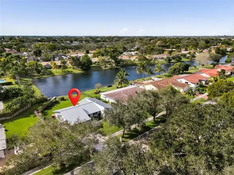 5757 SW 113th Avenue Cooper City FL 33330