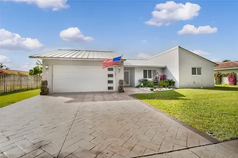 5757 SW 113th Avenue Cooper City FL 33330