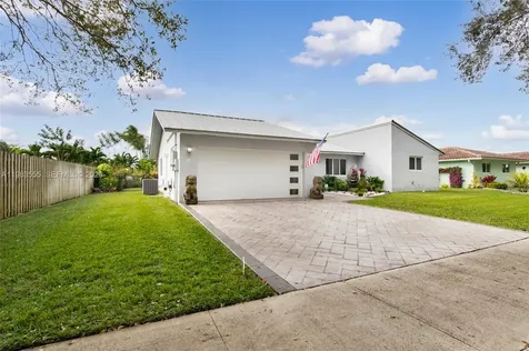 5757 SW 113th Avenue Cooper City FL 33330