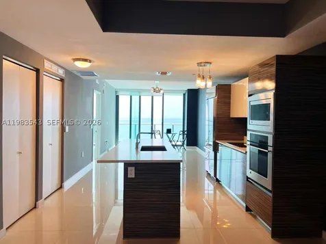 460 NE 28th Street Miami FL 33137