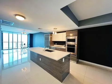 460 NE 28th Street Miami FL 33137