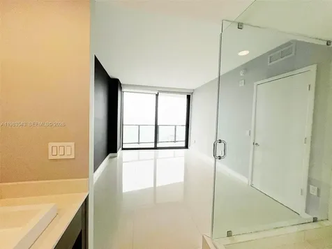 460 NE 28th Street Miami FL 33137