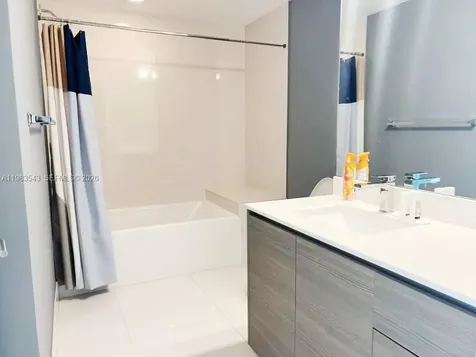 460 NE 28th Street Miami FL 33137