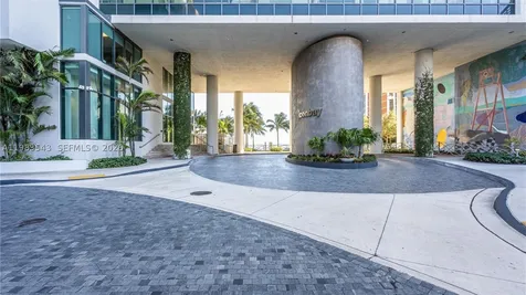 460 NE 28th Street Miami FL 33137