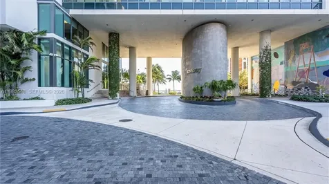 460 NE 28th Street Miami FL 33137