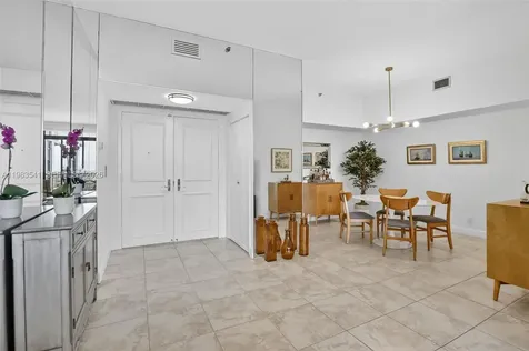 20281 E Country Club Drive Aventura FL 33180