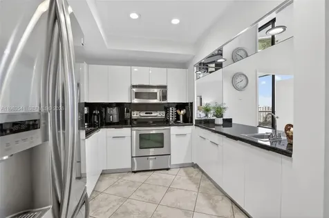 20281 E Country Club Drive Aventura FL 33180