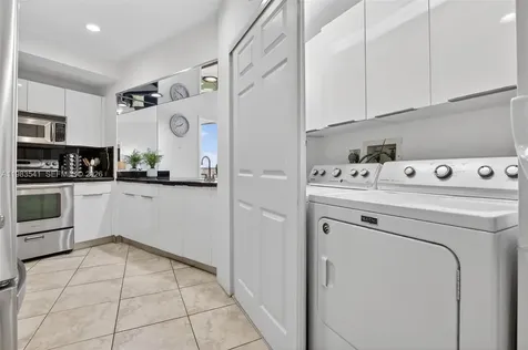 20281 E Country Club Drive Aventura FL 33180