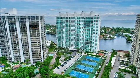 20281 E Country Club Drive Aventura FL 33180