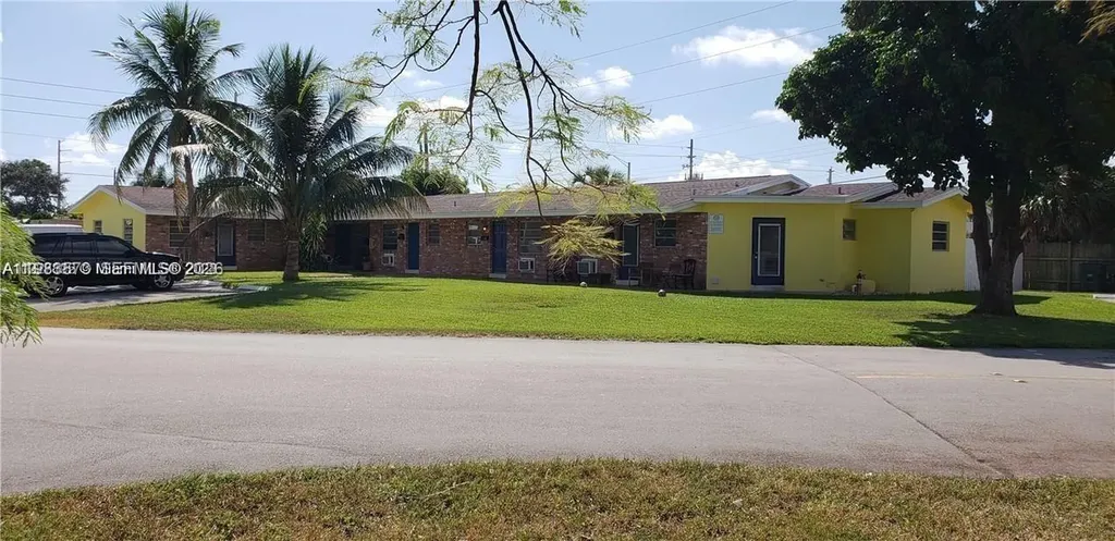 200 NE 45th Street Oakland Park FL 33334