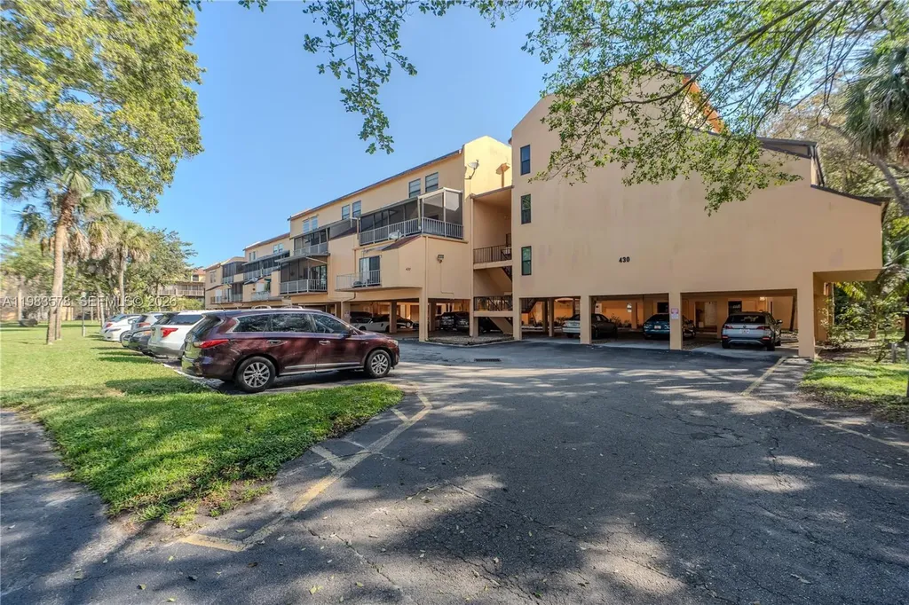 430 Commodore Drive Plantation FL 33325
