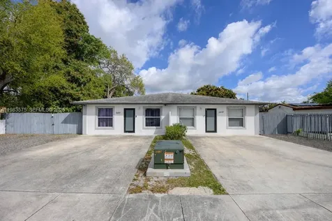 2419 NW 101st Street Miami FL 33147