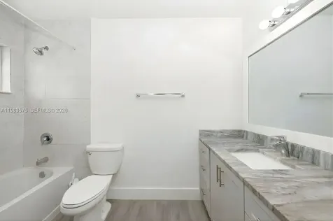 2419 NW 101st Street Miami FL 33147