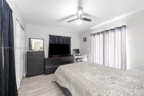 2419 NW 101st Street Miami FL 33147