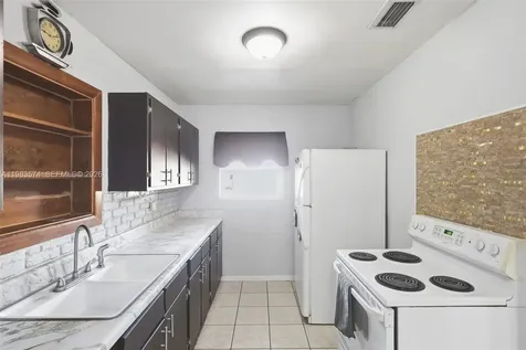 2489 Adams Avenue Deltona FL 32738