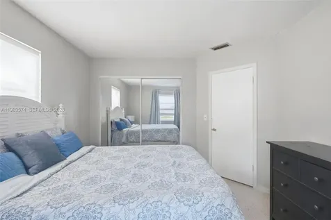 2489 Adams Avenue Deltona FL 32738