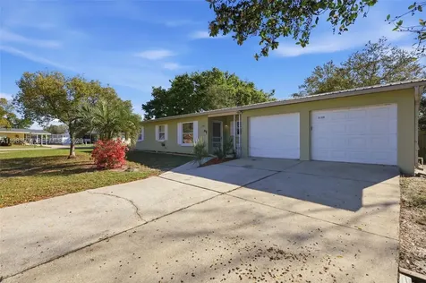 2489 Adams Avenue Deltona FL 32738