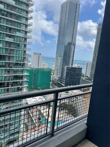60 SW 13th Street Miami FL 33130