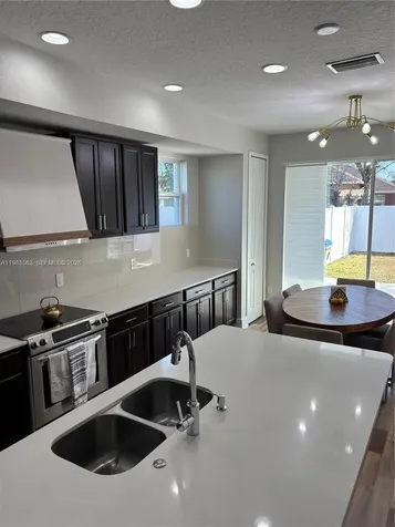 1001 La Mirada Kissimmee FL 34744