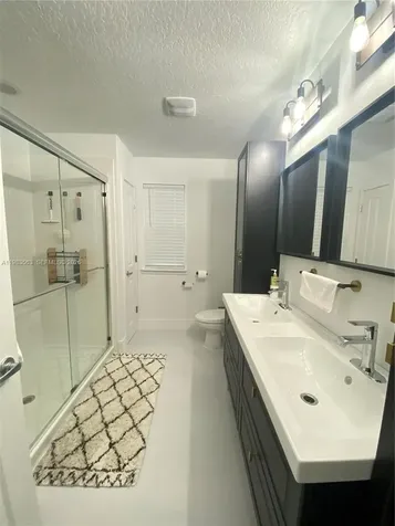 1001 La Mirada Kissimmee FL 34744