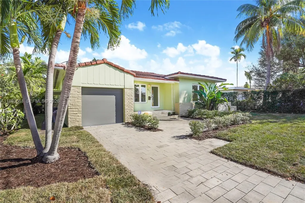8975 Froude Avenue Surfside FL 33154