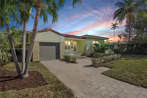 8975 Froude Avenue Surfside FL 33154