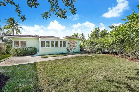 8975 Froude Avenue Surfside FL 33154