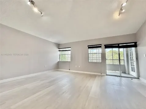2811 N Oakland Forest Drive Oakland Park FL 33309