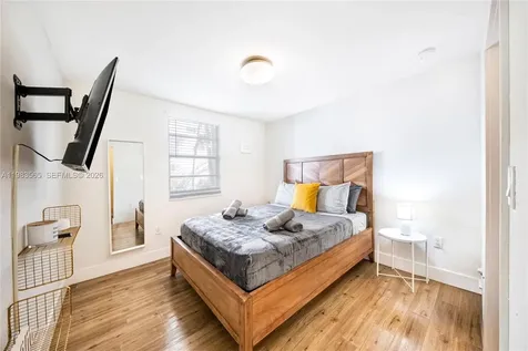 237 38th Street Miami Beach FL 33140