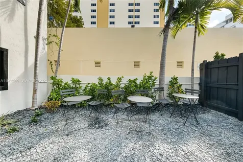 237 38th Street Miami Beach FL 33140