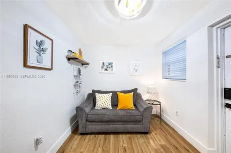 237 38th Street Miami Beach FL 33140
