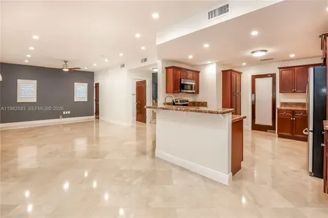 11064 SW 79th Path Miami FL 33156