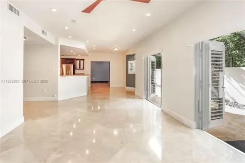 11064 SW 79th Path Miami FL 33156