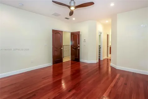 11064 SW 79th Path Miami FL 33156