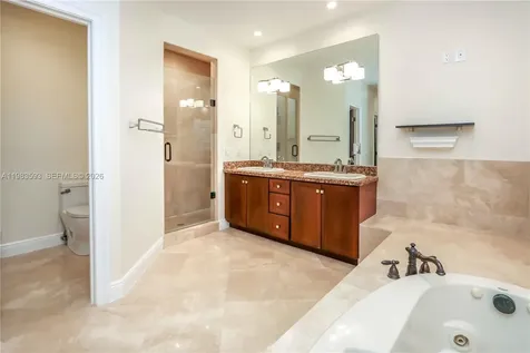 11064 SW 79th Path Miami FL 33156