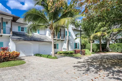11064 SW 79th Path Miami FL 33156