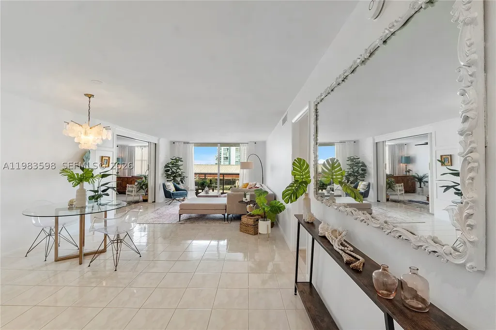6039 Collins Avenue Miami Beach FL 33140