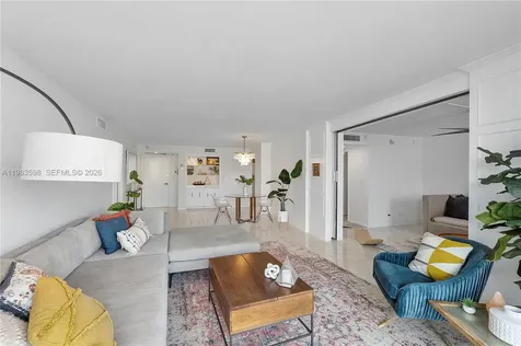 6039 Collins Avenue Miami Beach FL 33140